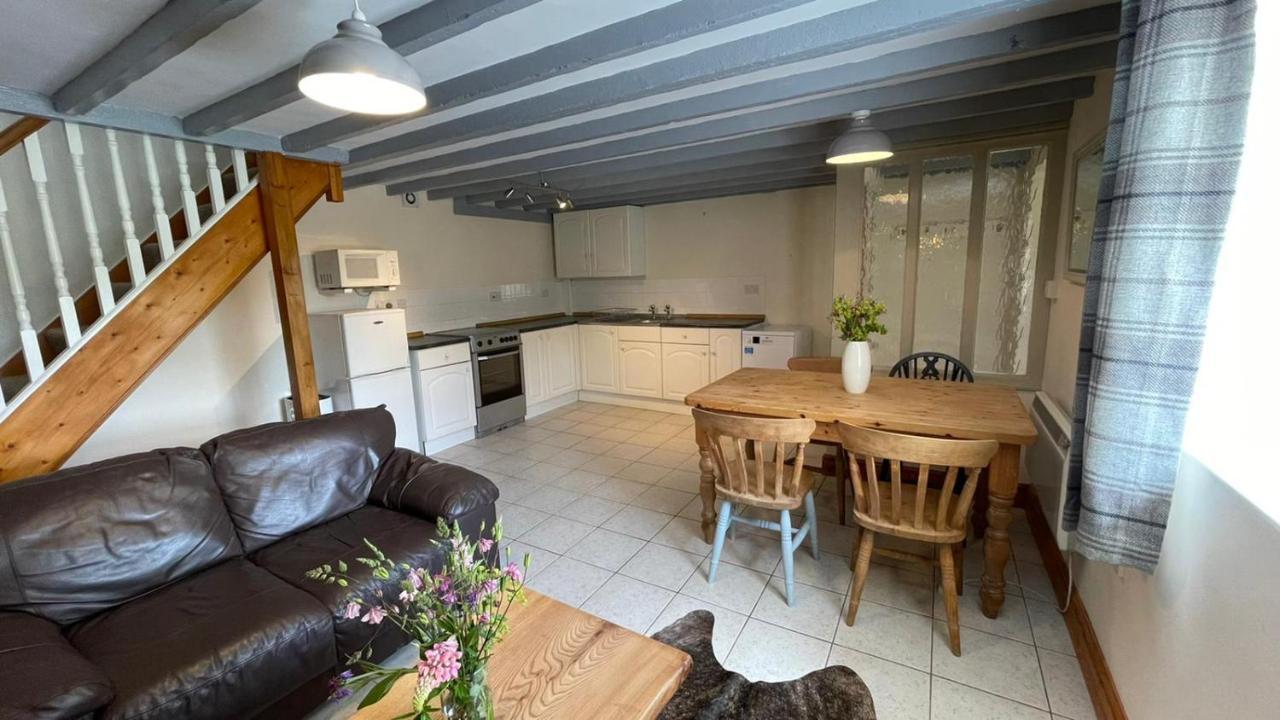 Crug Yr Eryr Isaf Villa Llandysul Exteriör bild