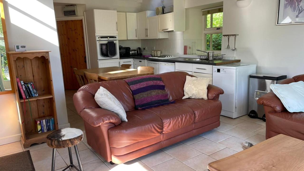Crug Yr Eryr Isaf Villa Llandysul Exteriör bild