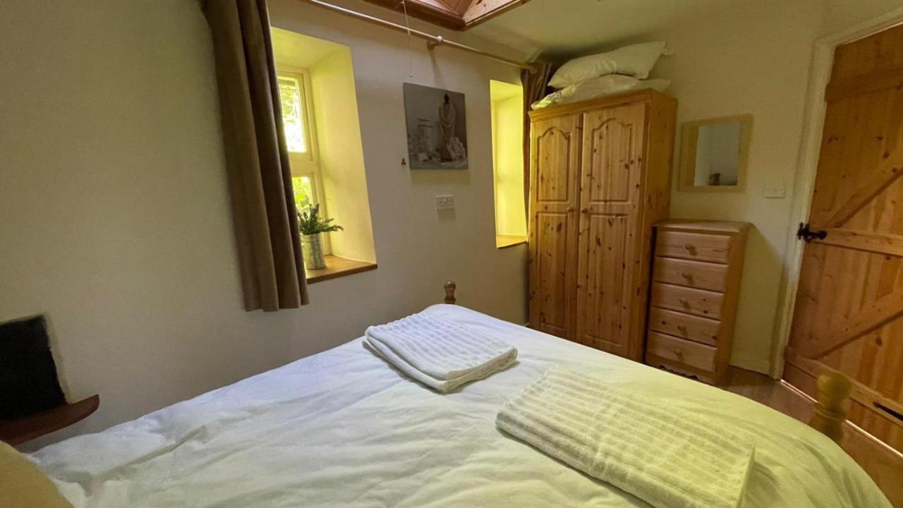 Crug Yr Eryr Isaf Villa Llandysul Exteriör bild