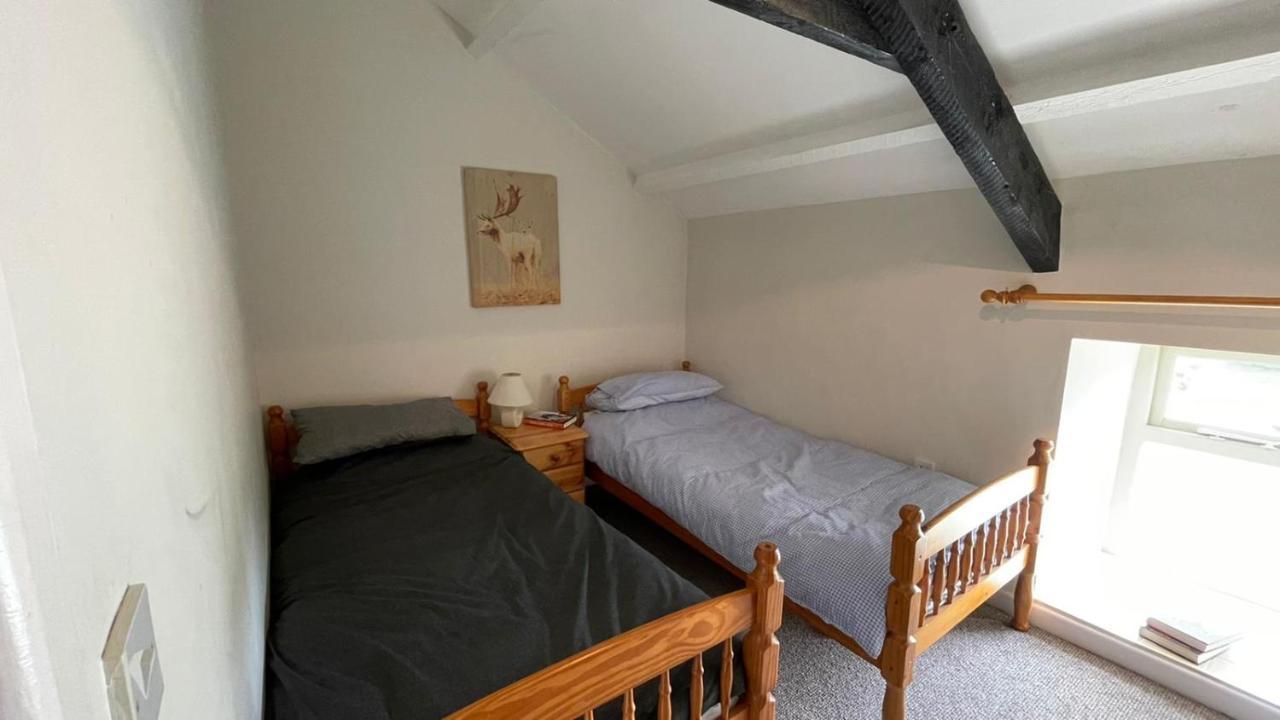 Crug Yr Eryr Isaf Villa Llandysul Exteriör bild