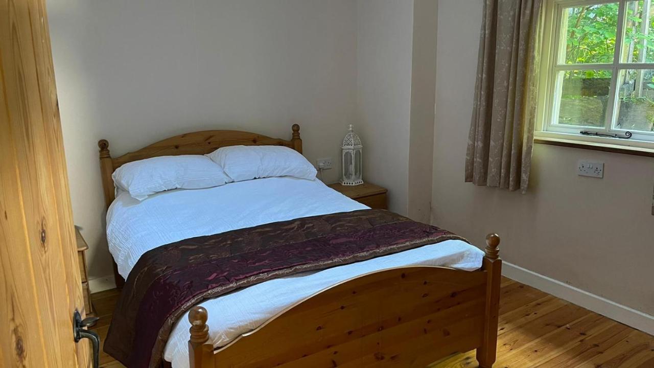 Crug Yr Eryr Isaf Villa Llandysul Exteriör bild