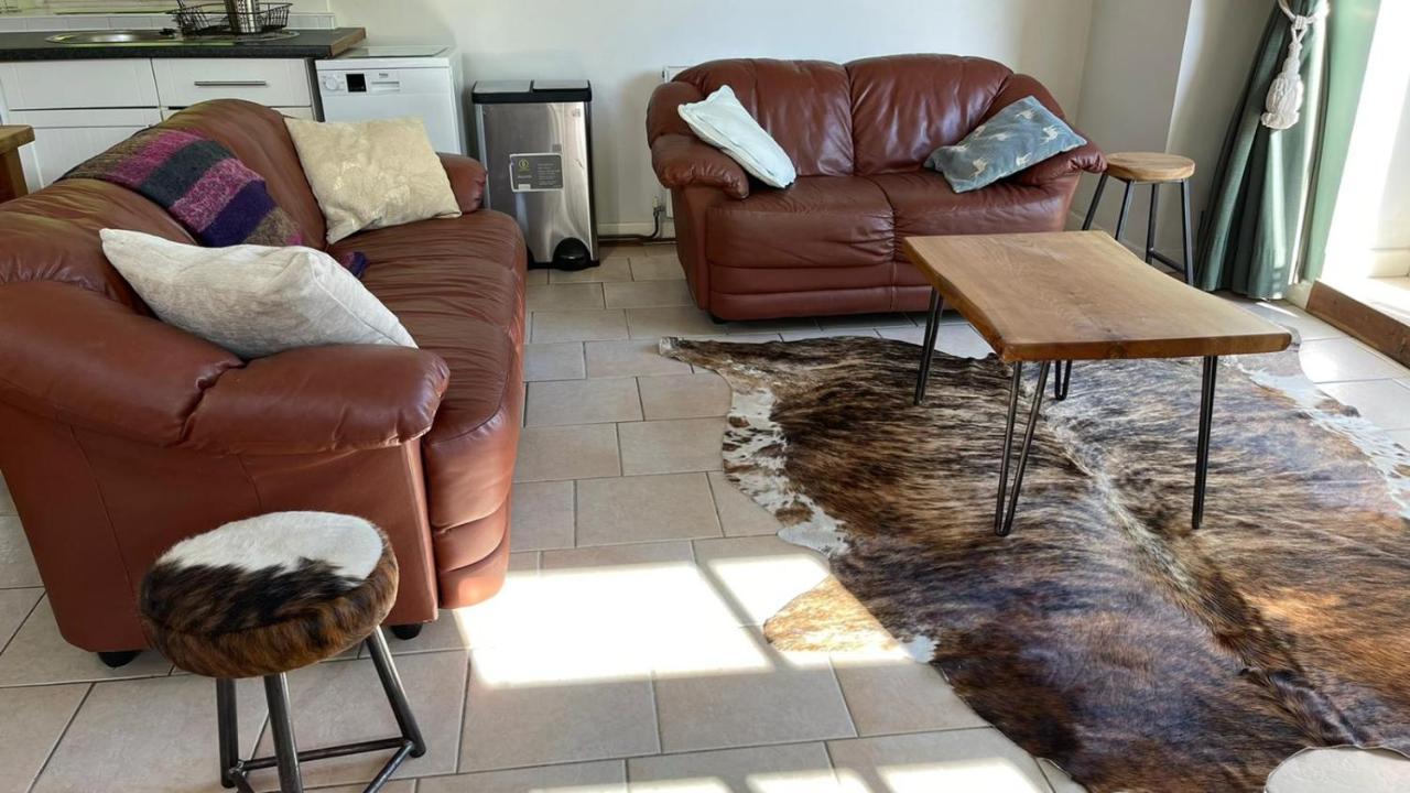 Crug Yr Eryr Isaf Villa Llandysul Exteriör bild